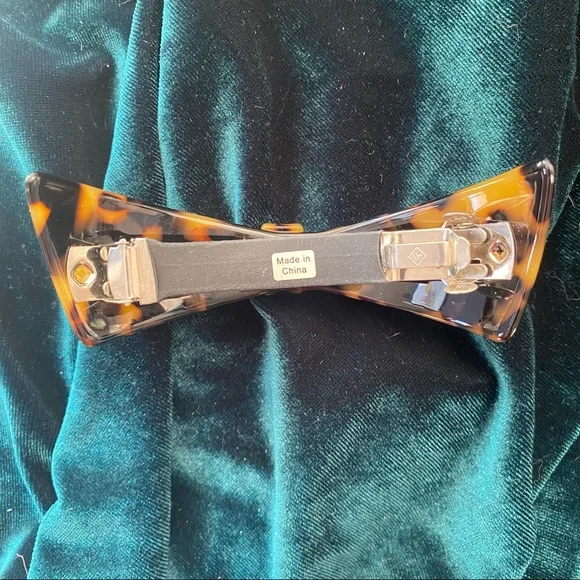 Tortoise Shell Barette - Picture 3 of 3